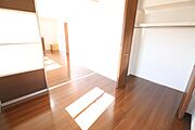 洋室4.5帖の収納とお部屋