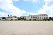 西条小学校