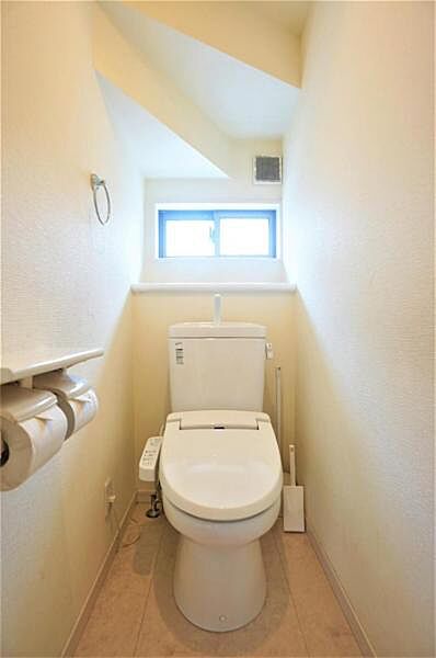 トイレを拡大表示