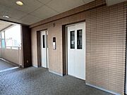 エレベーター2基あります