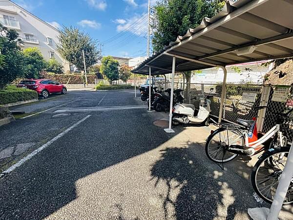 駐車場を拡大表示