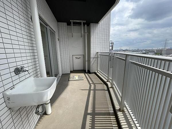 バルコニーを拡大表示