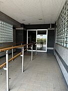 エントランス部分も綺麗に管理されてます