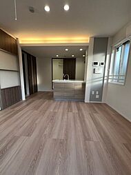 広島電鉄宮島線 高須駅 徒歩7分の賃貸アパート 3階1LDKのリビング/ダイニング