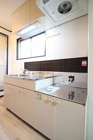 キッチン