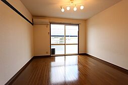 JR山陽本線 西高屋駅 徒歩32分の賃貸アパート 2階1Kのリビング/ダイニング