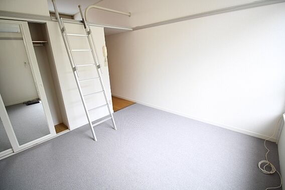 レオパレスシェルムーン_内装_0