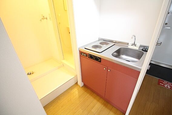 レオパレスシェルムーン_内装_1