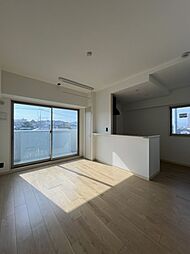 JR山陽本線 天神川駅 徒歩19分の賃貸マンション 3階1LDKのリビング/ダイニング