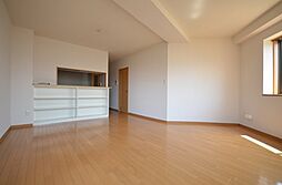 広島電鉄8系統 舟入川口町駅 徒歩12分の賃貸マンション 4階3LDKのリビング/ダイニング