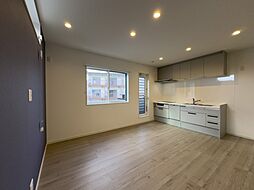 JR可部線 安芸長束駅 徒歩4分の賃貸一戸建て 1階2LDKのリビング/ダイニング