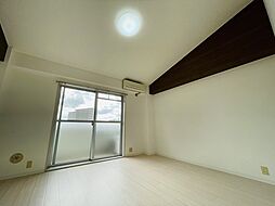 広島高速交通アストラムライン 牛田駅 徒歩8分の賃貸マンション 4階ワンルームのリビング/ダイニング