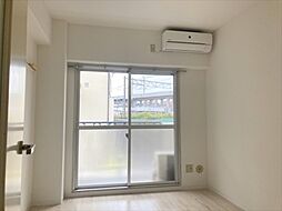 JR山陽本線 横川駅 徒歩5分の賃貸マンション 2階1Kのリビング/ダイニング