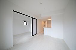 広島電鉄8系統 舟入町駅 徒歩4分の賃貸マンション 9階1SLDKのリビング/ダイニング