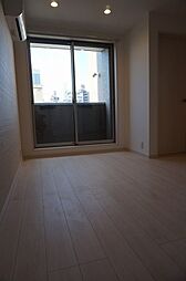 広島電鉄8系統 寺町駅 徒歩10分の賃貸アパート 3階1LDKのリビング/ダイニング