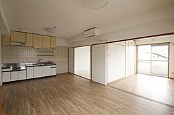 広島電鉄2系統 西観音町駅 徒歩7分の賃貸マンション 3階3LDKのリビング/ダイニング