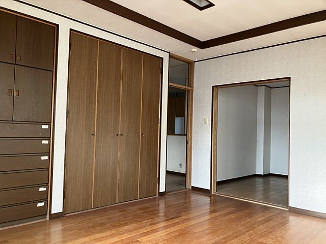 寝室