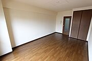 同物件、別号室のものです。