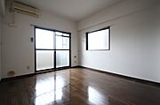 同物件別号室のものです。