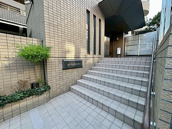 エントランスを拡大表示