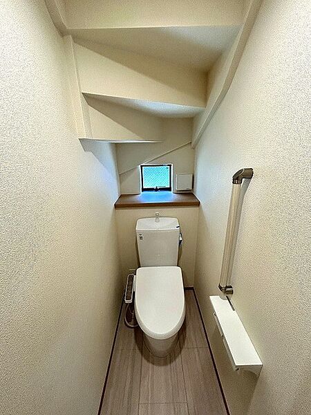 トイレを拡大表示
