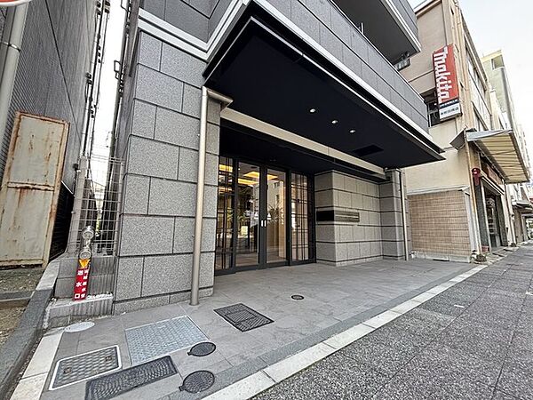エントランスを拡大表示