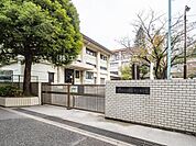 練馬区立光が丘第三中学校（360m）
