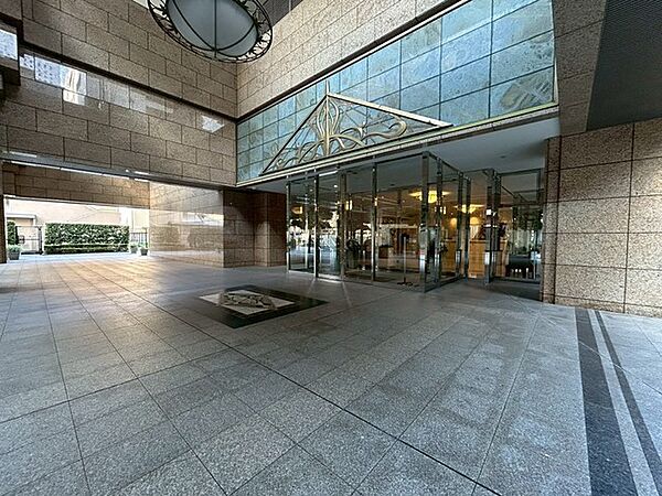 エントランスを拡大表示