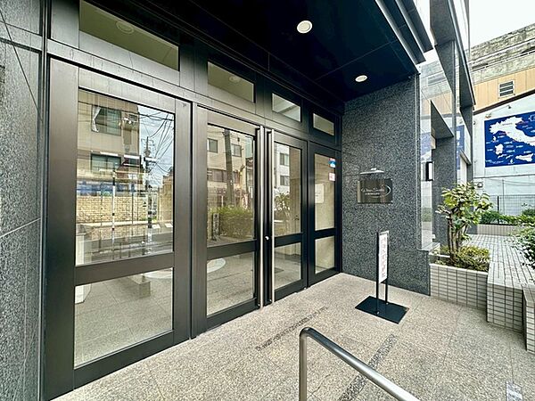 エントランスを拡大表示