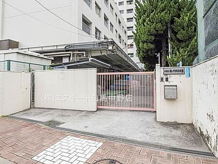 杉並区立堀ノ内東保育園(450m)