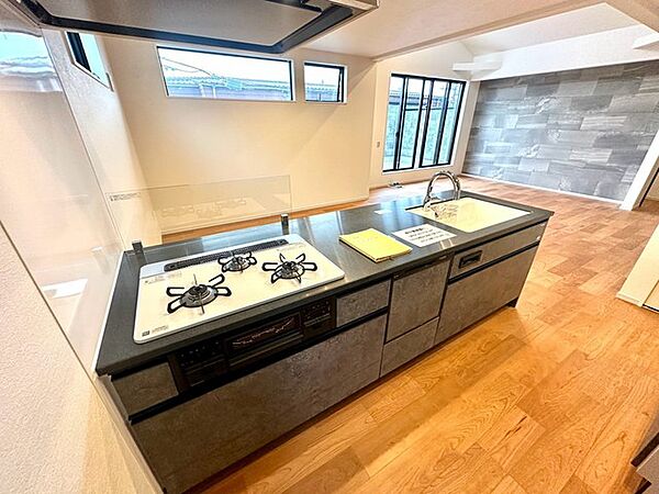 キッチンを拡大表示