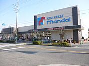 万代 茨木真砂店 619m