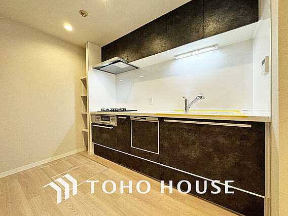 シンプルな部屋...