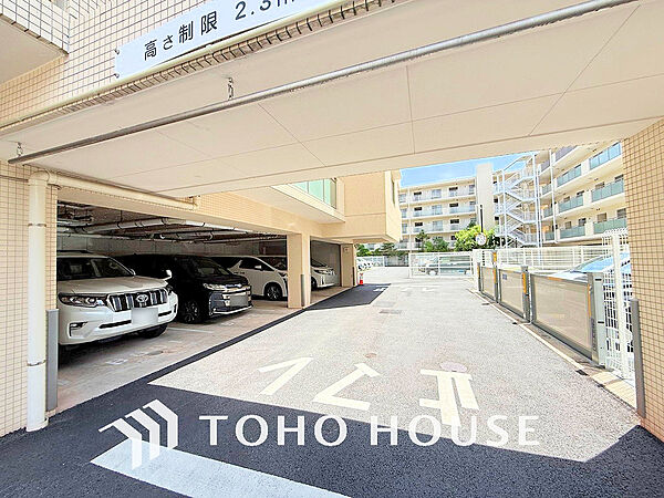 駐車場を拡大表示