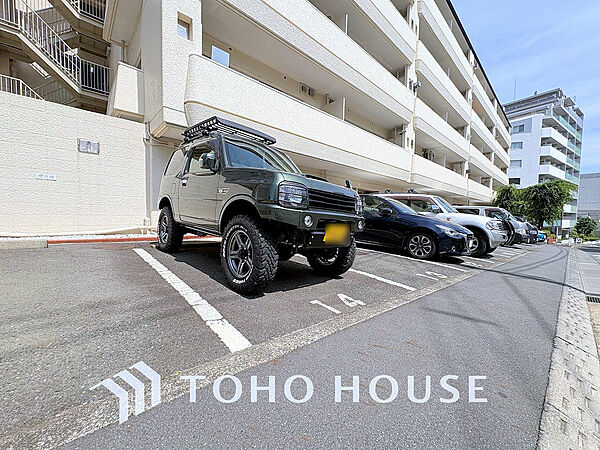 駐車場を拡大表示
