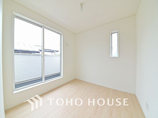 寝室を拡大表示