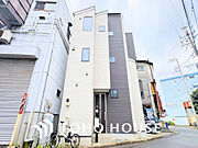 ～スカイバルコニー付き4LDK住戸～南向きリビングは陽当り良好で家族団らんの空間に～