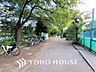周辺：代々木西原公園　距離800m