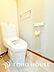 トイレ：トイレには快適な温水洗浄便座付