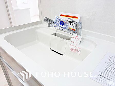 広々キッチンを採用。みんなで作った料理を召し上がりながらの会話は、どのような物になるのでしょうか。