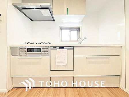 デザインと機能性を兼ね備えたシステムキッチン