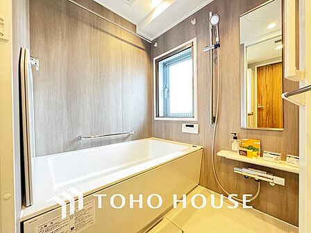 くつろぎの空間でゆったりバスタイム