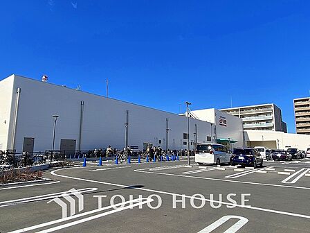エイビイ 新鶴見店 距離600m