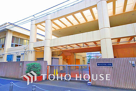 横浜市立日枝小学校　距離400ｍ