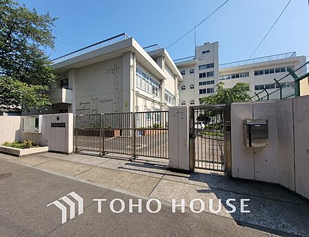 横浜市立南吉田小学校 距離850m