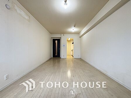 広がりのある住空間、家族が集まるリビング・ダイニング(リフォーム前)
