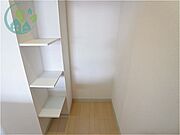 パレス東洋神戸6号館