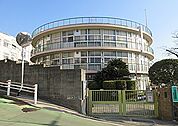 神戸市立美野丘小学校（618m）