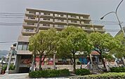 ライフ 御影店（324m）