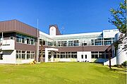 川鶴ひばり幼稚園まで320m